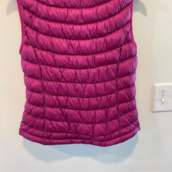 L.L. Bean Down Vest womens sz XS puffer stowaway water repellent downtek goose - Picture 7 of 14